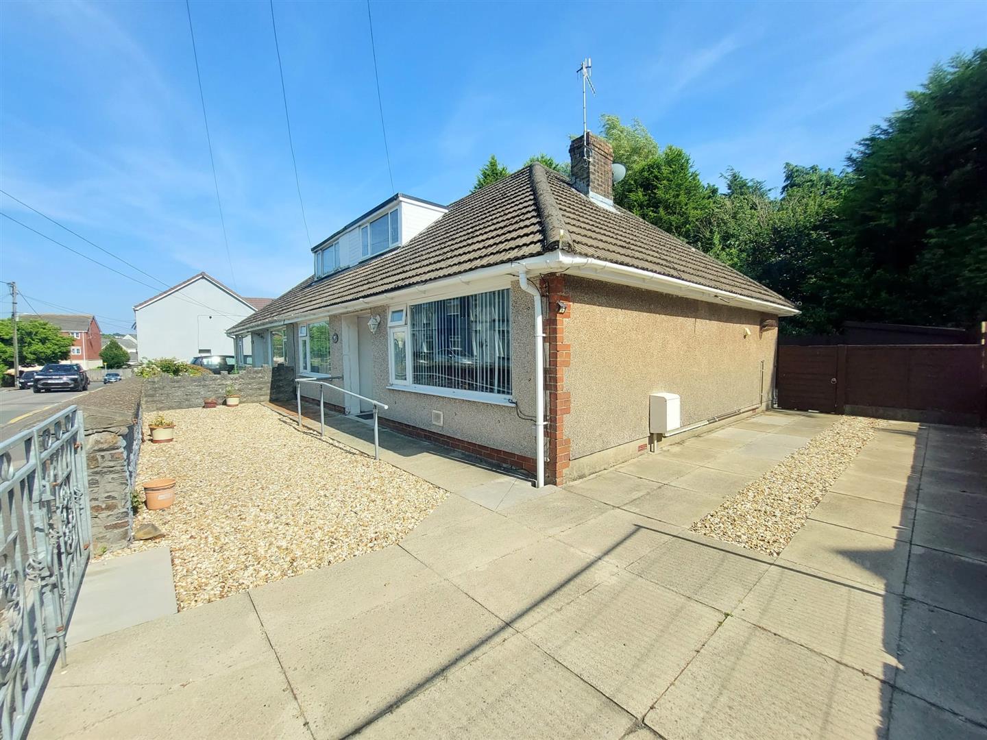 Libanus Road, Gorseinon, Swansea, SA4 4AN